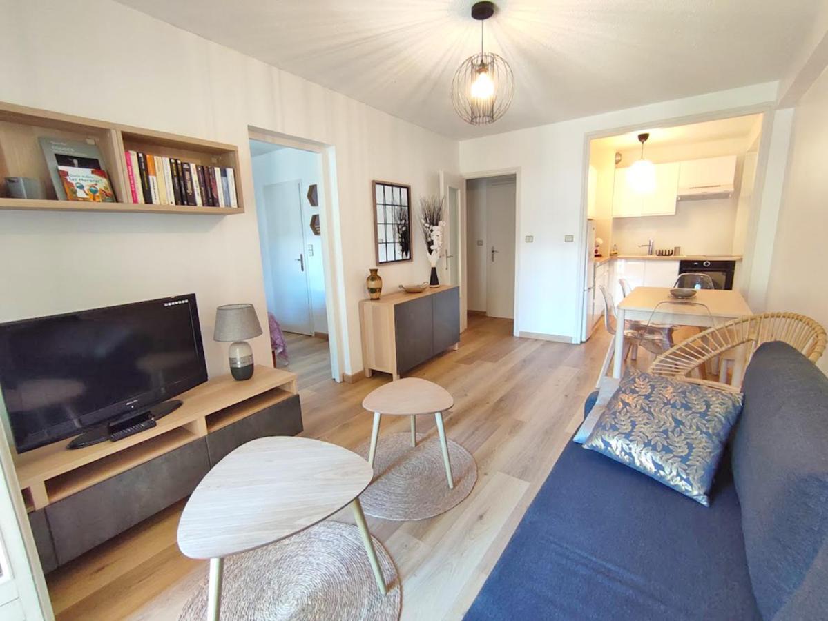 Chez Dominique, T2, Centre Ville, Vue Montagne, Wifi, 4 Personnes Bagneres-de-Luchon Ngoại thất bức ảnh